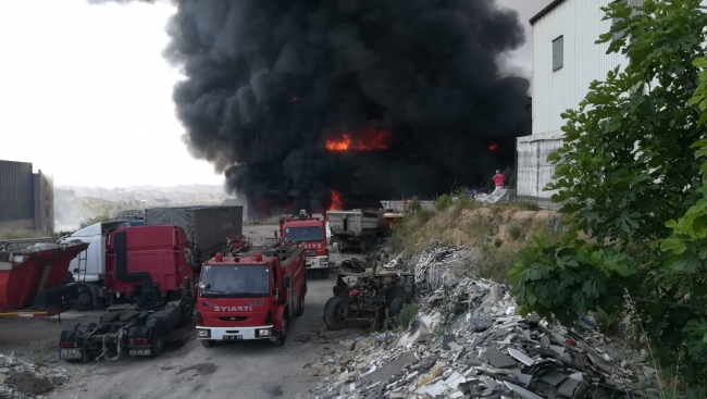 Kocaeli'de fabrika yangını: 4 ölü, 5 yaralı